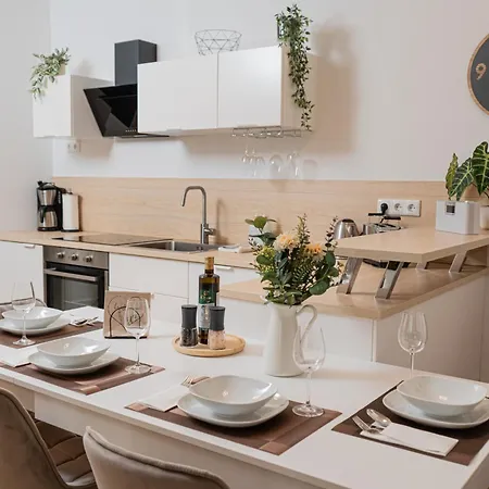 Bastei Mit Stellplatz Im Zentrum * Konigstein an der Elbe