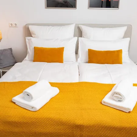 Bastei Mit Stellplatz Im Zentrum Apartment *